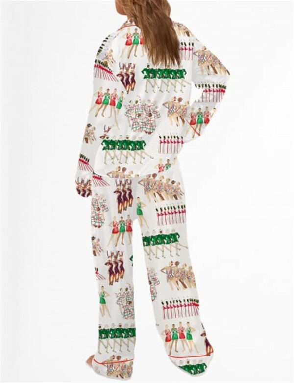 New York Christmas Spectacular Satin Pajama Set For Women 4